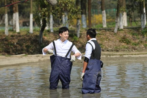 《高能少年团》“软萌少年”董子健 最“少年”的特质，就是简单